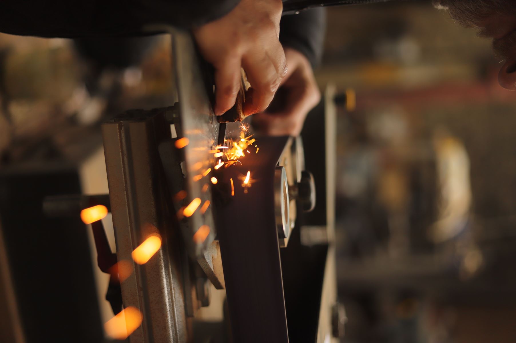 Détail d'atelier et de forge Carbone Stellaire